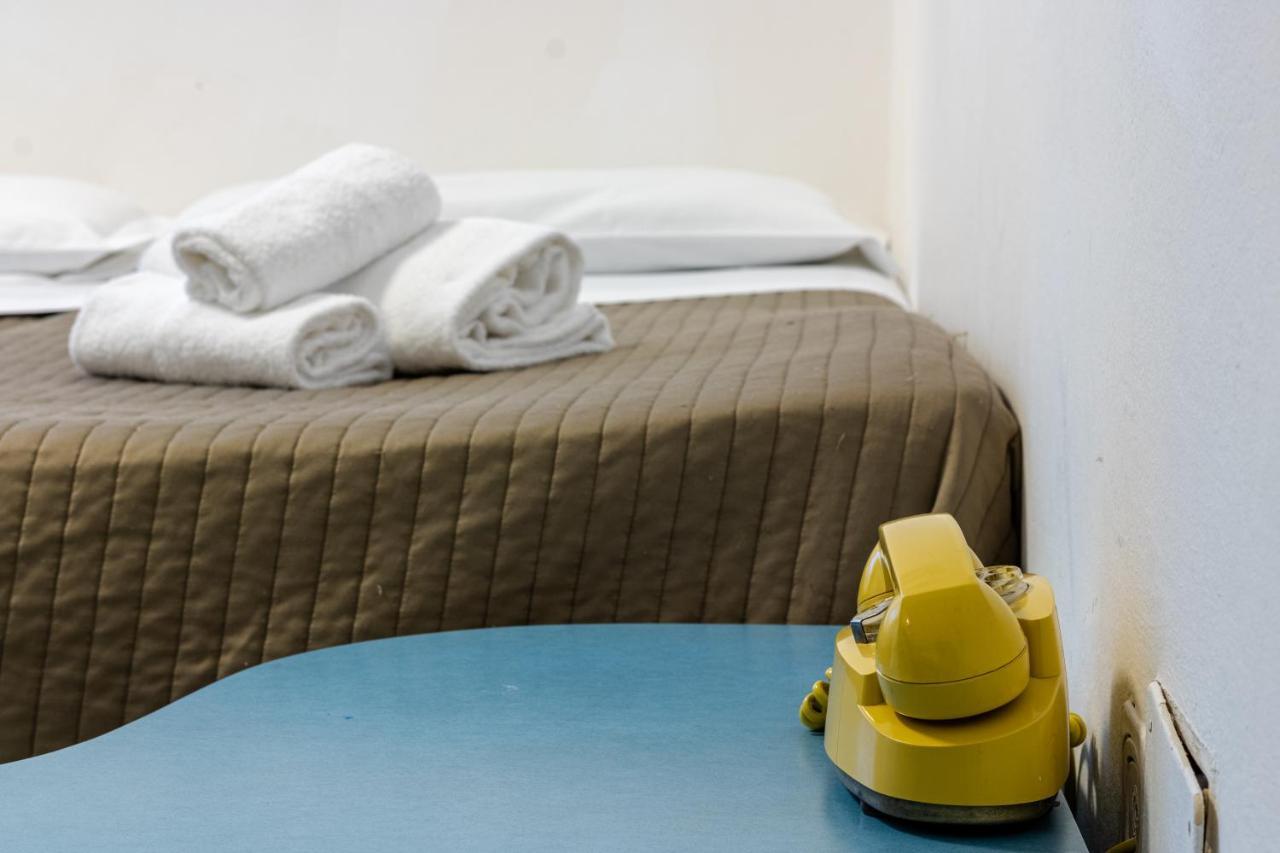 רימיני Esedra Hotel מראה חיצוני תמונה