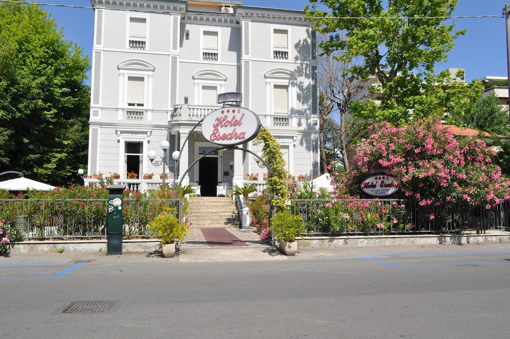 רימיני Esedra Hotel מראה חיצוני תמונה